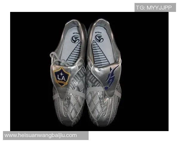 穿猎鹰9足球鞋的球星们如何助力比赛突破与精彩表现