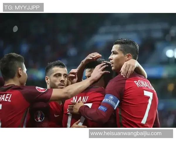 足球巨星的低谷时刻：那些辉煌背后的失意与挣扎